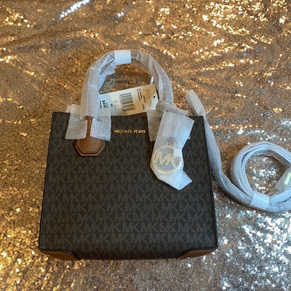 Michael Kors Mercer Medium Messenger Brown NEW - Picture 1 of 12